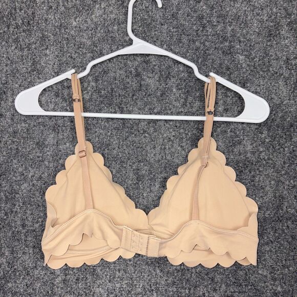 Anthropologie Scalloped Edge Bra in Nude - Picture 2 of 7